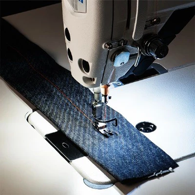 LED light of DDL-9000CS-M SEWING MACHINE.jpg LED light of DDL-9000CS-M SEWING MACHINE.jpg